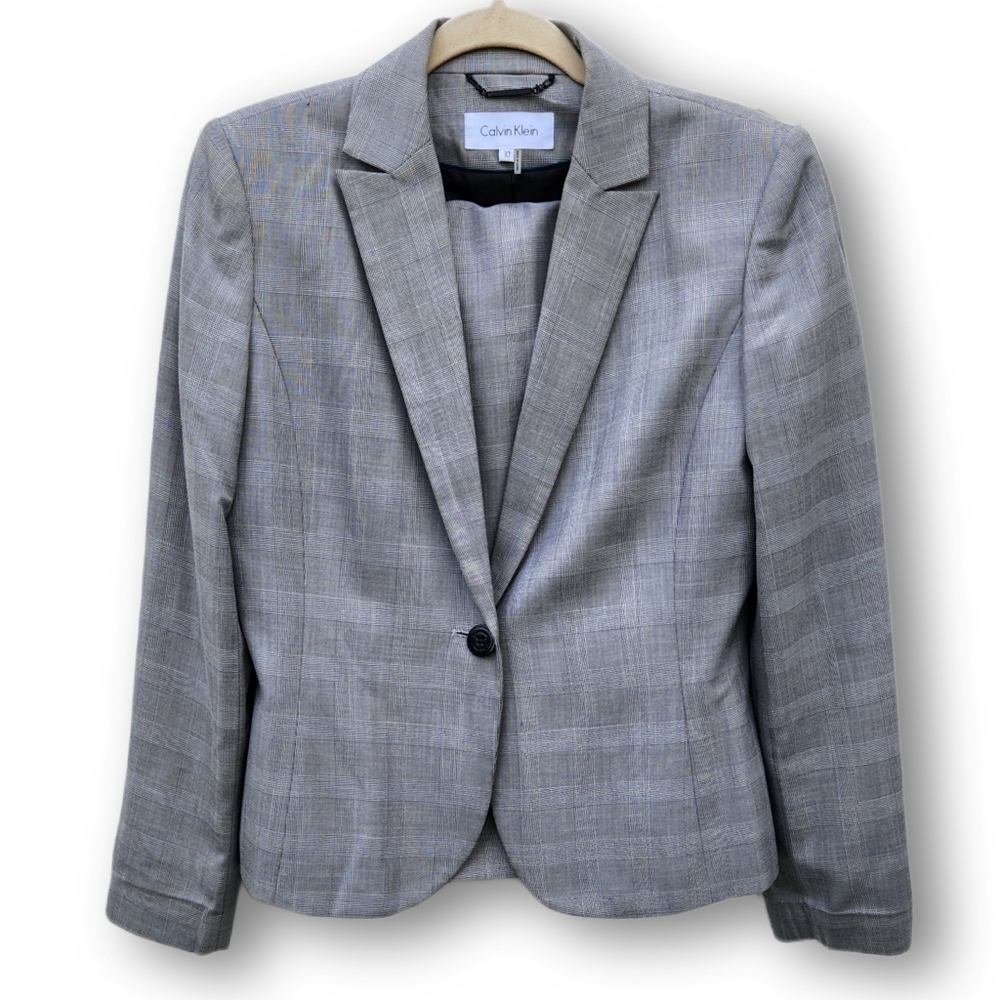 Calvin Klein 2pc Skirt Suit